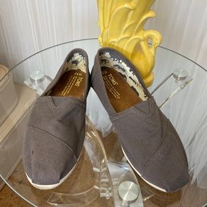 REDUCED!!Toms shoes